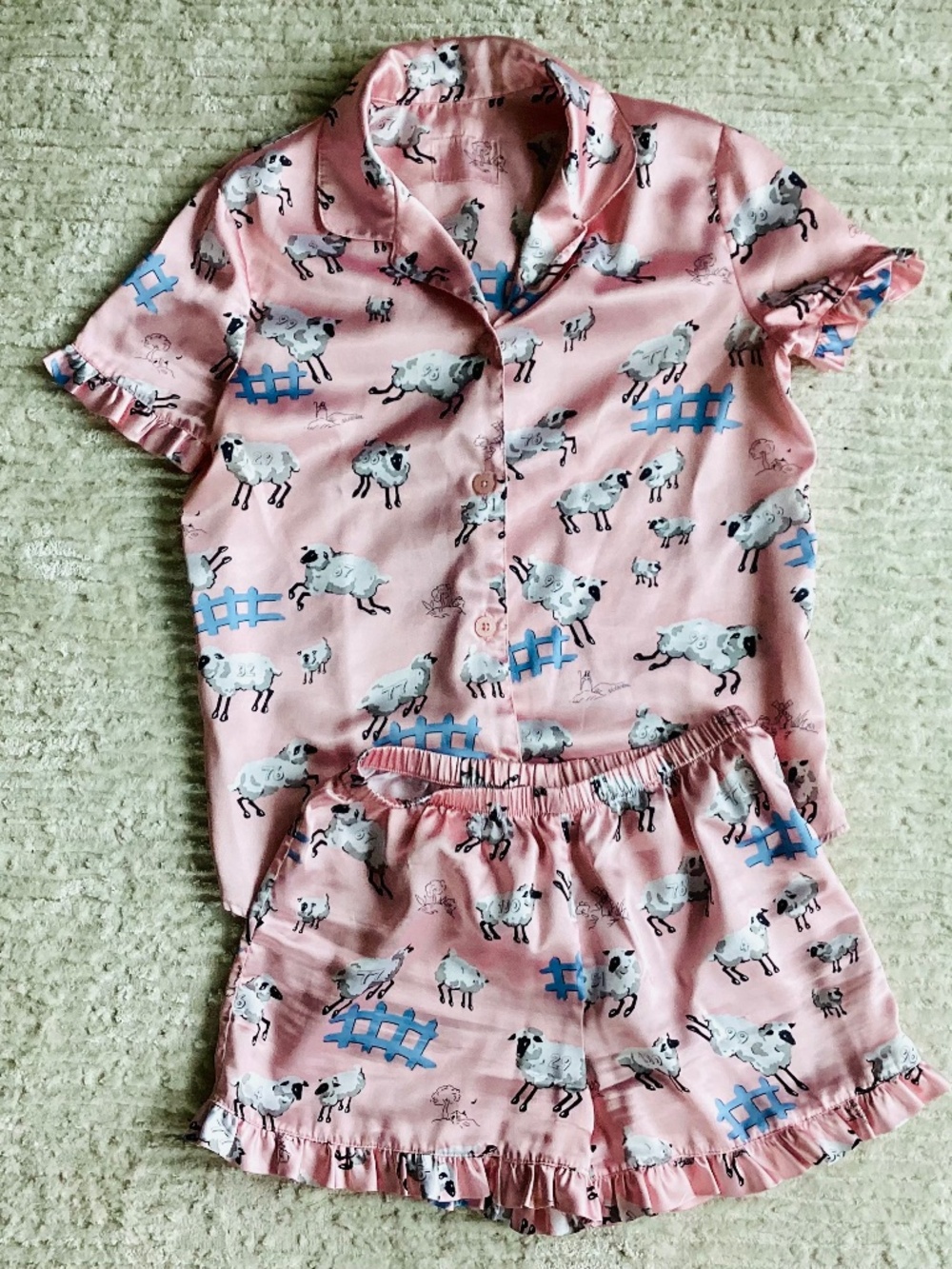 Nick & Nora girls' pink counting sheep satin pajama set 10-12 Ruffles Short Top
